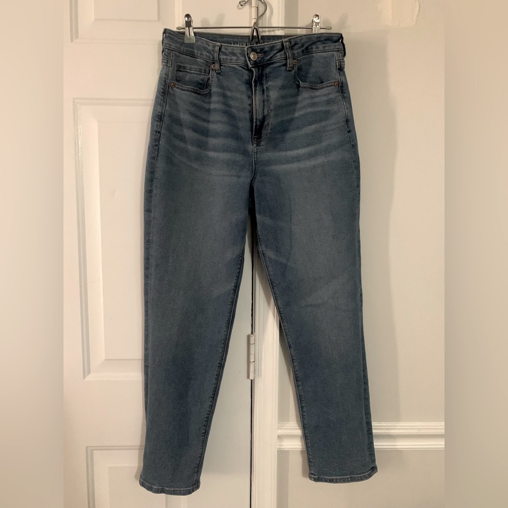 American Eagle high waisted jeans